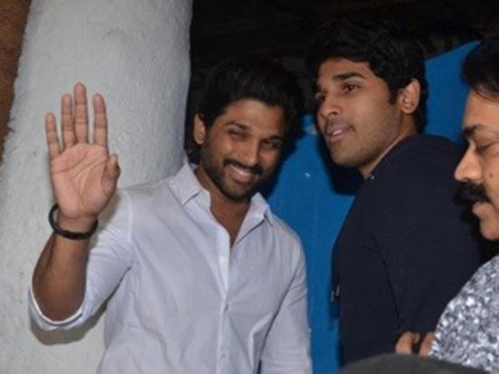 Allu Arjun at Nikhil Advani party Photos